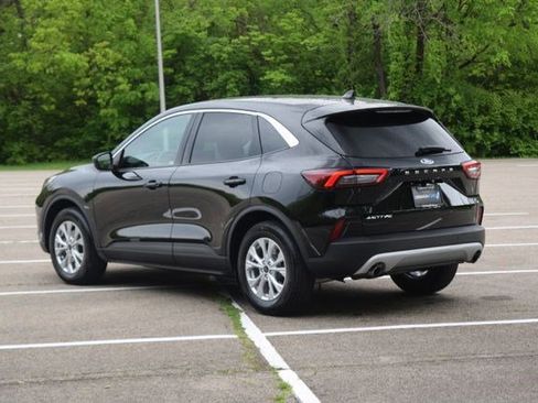 Used 2024 Ford Escape Active w/ Tech Pack #1 FWD image 23