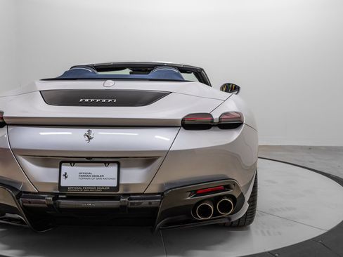 Certified 2024 Ferrari Roma Base image 52