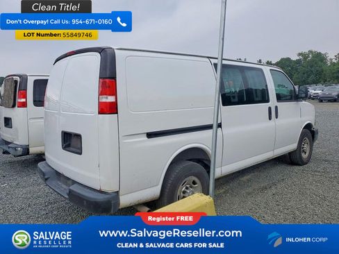 Used 2021 Chevrolet Express 2500 w/ Driver Convenience Package RWD image 4