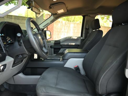 Used 2018 Ford F150 XL w/ Equipment Group 101A Mid RWD image 13