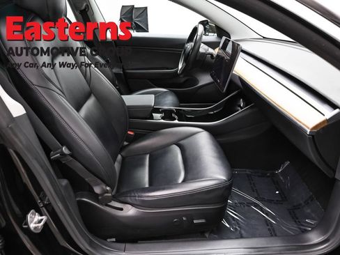Used 2019 Tesla Model 3 Standard Range Plus RWD image 17