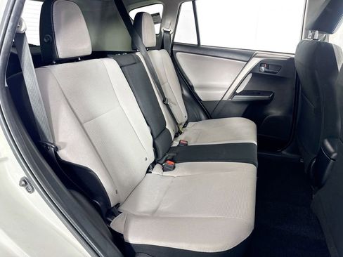 Used 2018 Toyota RAV4 XLE w/ Plus Extra Value Package image 29