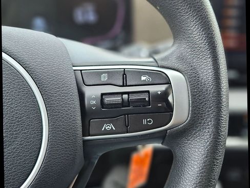 Used 2023 Kia Sportage LX image 15