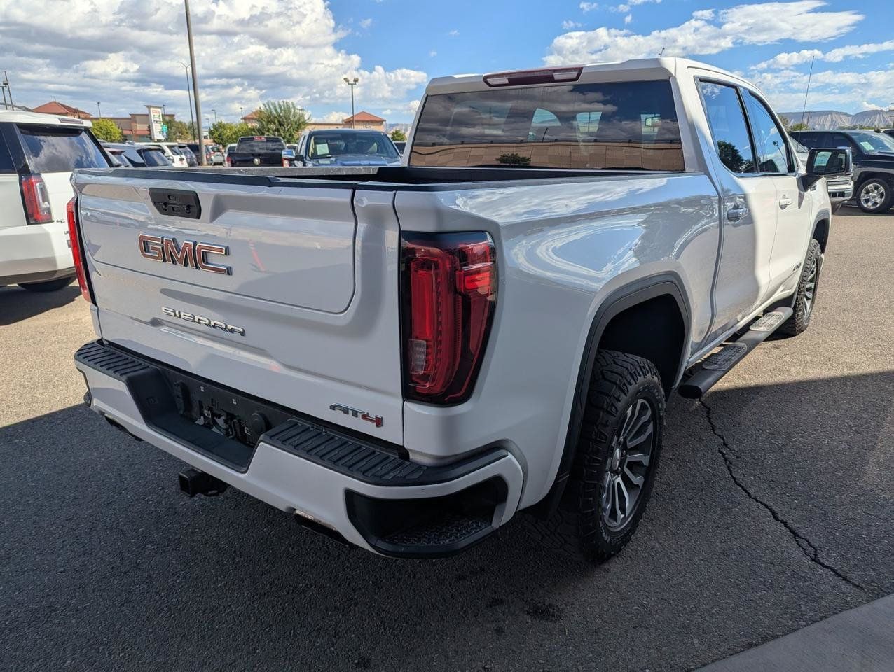 Used 2019 GMC Sierra 1500 AT4 AWD/4WD image 5