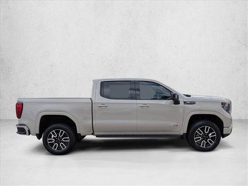 Used 2026 GMC Sierra 1500 AT4 w/ AT4 Premium Package AWD/4WD image 4