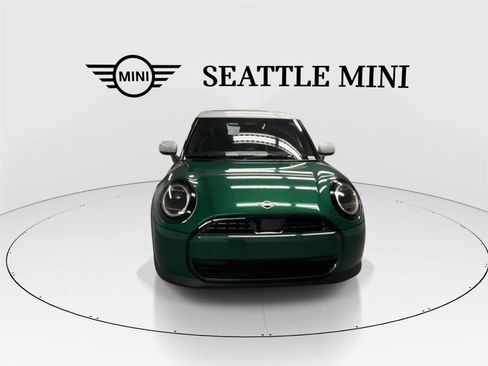 New 2026 MINI Cooper 4-Door Hardtop image 3
