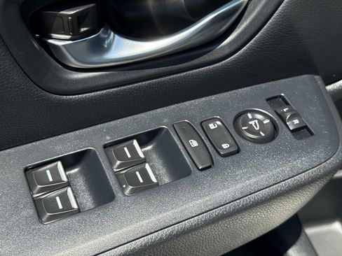 Certified 2025 Honda Pilot Sport image 19