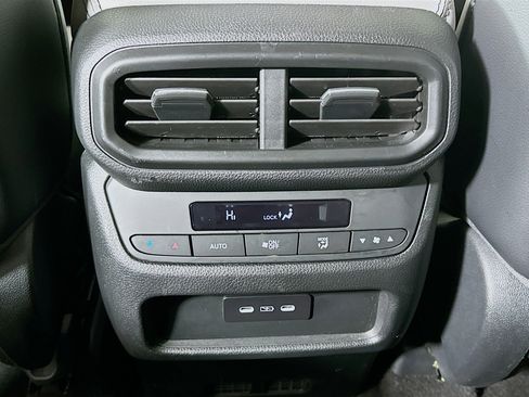 Certified 2025 Honda Pilot EX-L image 23