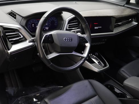 Used 2023 Audi Q4 e-tron Premium Plus w/ Premium Plus image 6