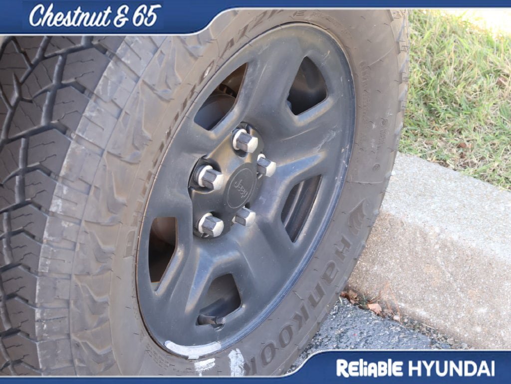 Used 2022 Jeep Gladiator Sport w/ Trailer Tow Package AWD/4WD image 25
