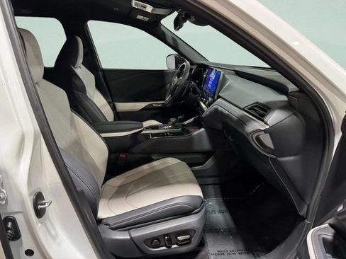 Used 2024 Lexus TX 500h AWD w/ Technology Package image 28