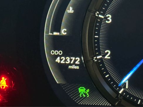 Used 2022 Lexus IS 350 F Sport w/ Navigation Package image 27