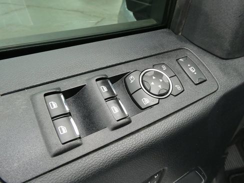 Used 2020 Ford F350 Lariat w/ Lariat Ultimate Package image 24