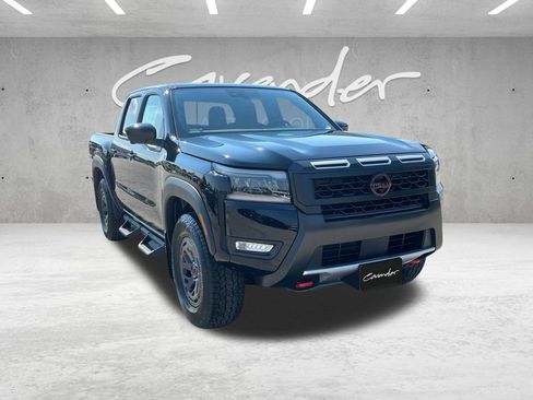 New 2026 Nissan Frontier PRO-4X w/ Pro-4x Convenience Package image 2