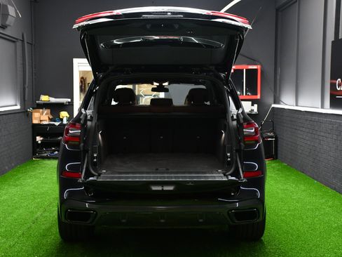 Used 2021 BMW X5 M50i w/ Premium Package image 44