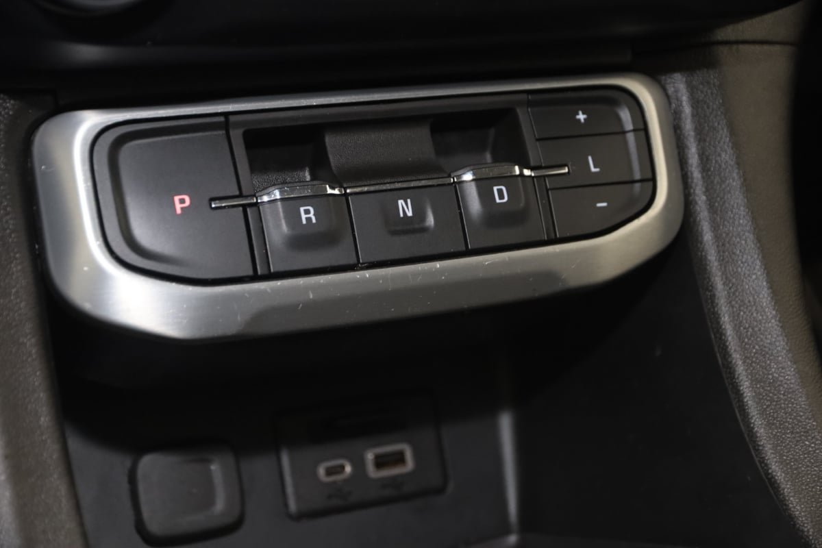 Used 2023 GMC Acadia SLT w/ Elevation Edition AWD/4WD image 7
