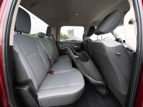 Used 2019 RAM 2500 Big Horn image 23