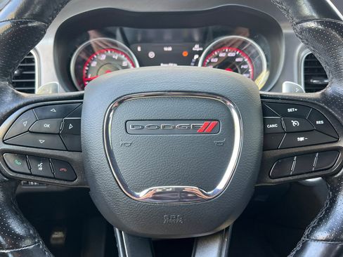 Used 2020 Dodge Charger Scat Pack RWD image 22