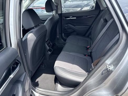 Used 2024 Kia Seltos S FWD image 16