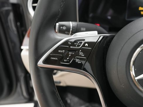Used 2023 Mercedes-Benz E 350 Sedan image 19