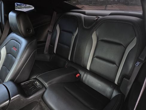 Used 2017 Chevrolet Camaro SS RWD image 18
