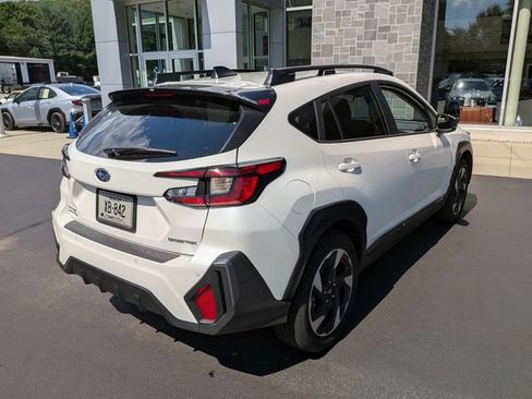 Used 2025 Subaru Crosstrek 2.5i Limited AWD/4WD image 3