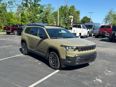 New 2026 Jeep Cherokee Laredo AWD/4WD image 28