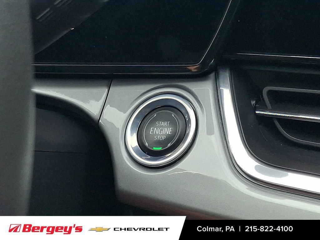 Certified 2024 Chevrolet Trax LT FWD image 26