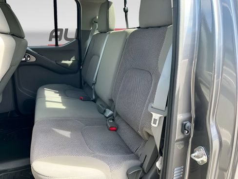 Used 2018 Nissan Frontier SV w/ Value Truck Package RWD image 23