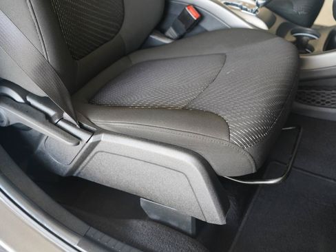 Used 2019 Dodge Journey SE FWD image 31