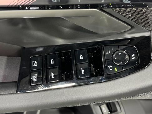 New 2026 BMW 540i xDrive w/ M Sport Package image 24