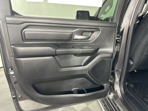 New 2026 RAM 1500 Express AWD/4WD image 11