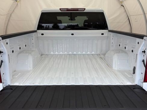 Used 2024 Chevrolet Silverado 1500 Custom image 4