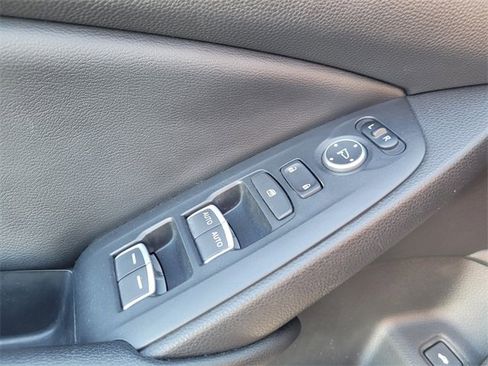 Used 2018 Honda Accord Sport image 27