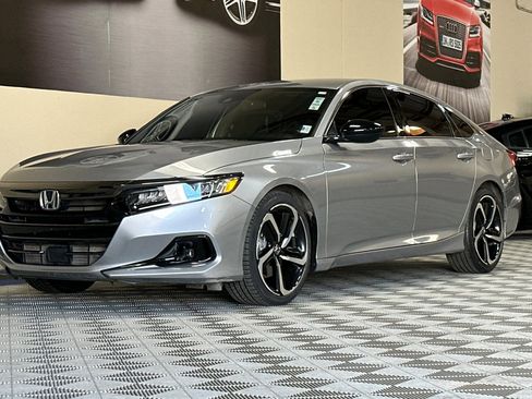 Used 2022 Honda Accord Sport image 8