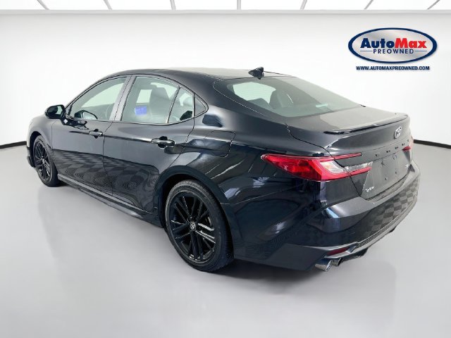 Used 2025 Toyota Camry SE FWD image 6
