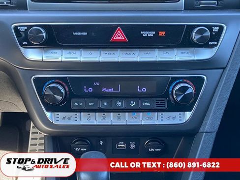 Used 2018 Hyundai Sonata Limited w/ Cargo Package image 12