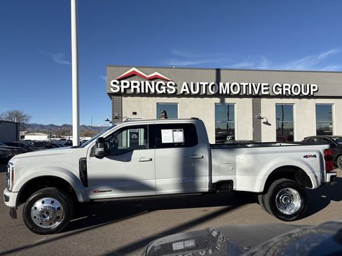 Used 2025 Ford F450 Platinum image 2