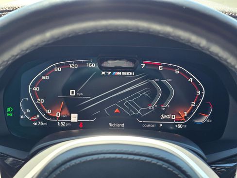 Used 2022 BMW X7 M50i AWD/4WD image 18