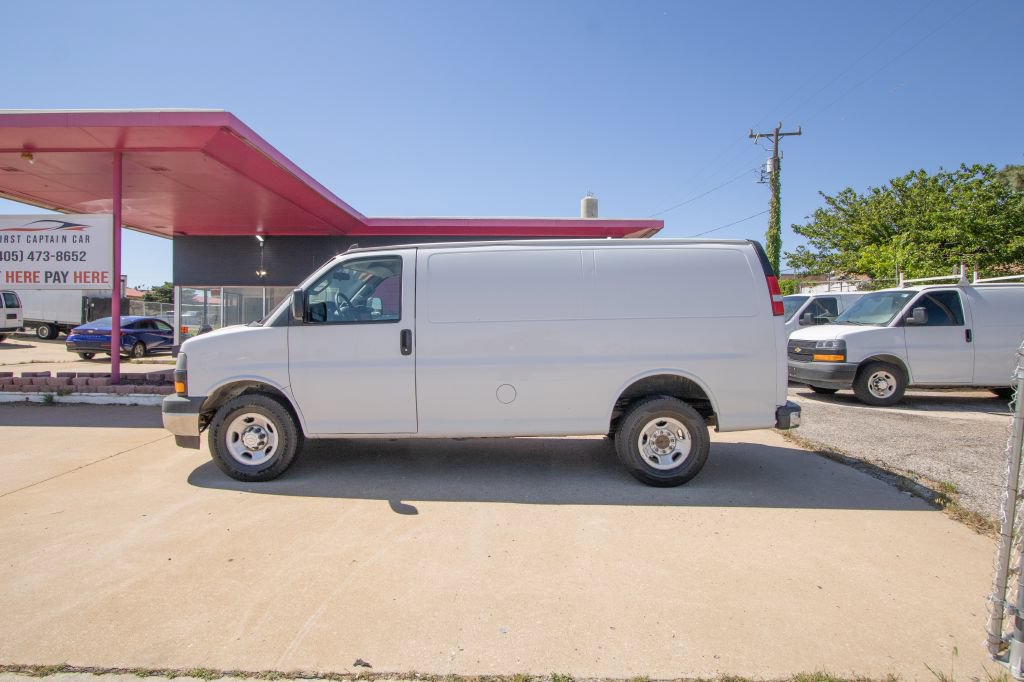 Used 2019 Chevrolet Express 2500 w/ Driver Convenience Package RWD image 7