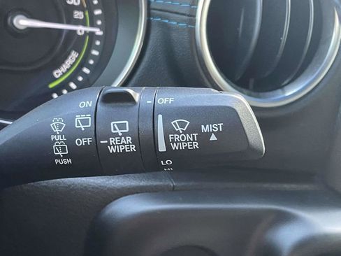 Certified 2022 Jeep Wrangler Unlimited Rubicon 4xe w/ Cold Weather Group image 33