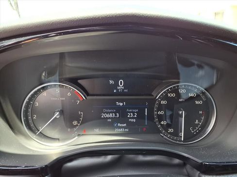 Used 2024 Cadillac XT5 Luxury FWD image 17