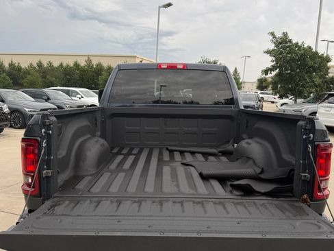 Used 2025 RAM 2500 Big Horn AWD/4WD image 9