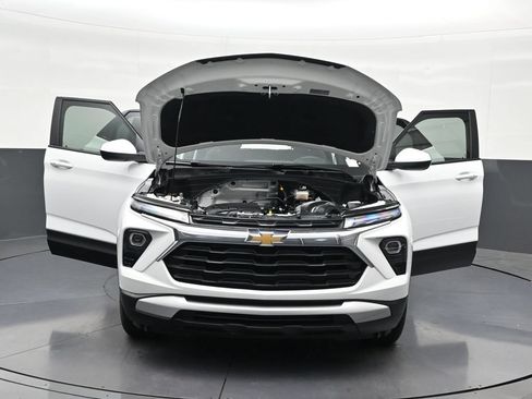 Used 2026 Chevrolet TrailBlazer LT FWD image 36