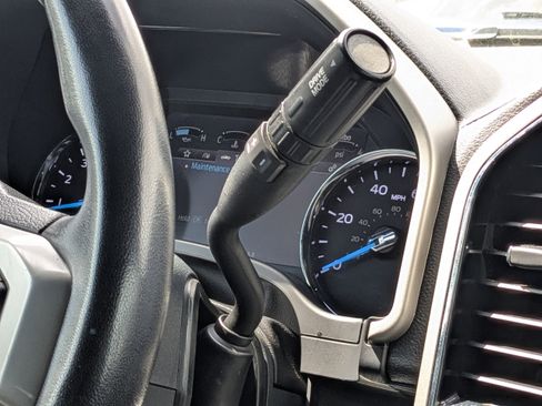 Used 2022 Ford F250 Lariat w/ Lariat Ultimate Package image 19