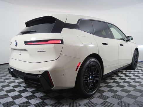 New 2026 BMW iX xDrive60 image 3