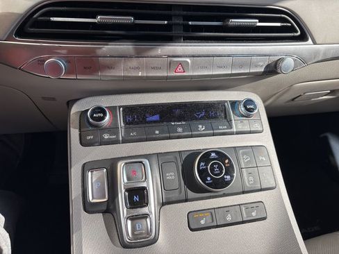 Used 2021 Hyundai Palisade SEL w/ Premium Package image 19