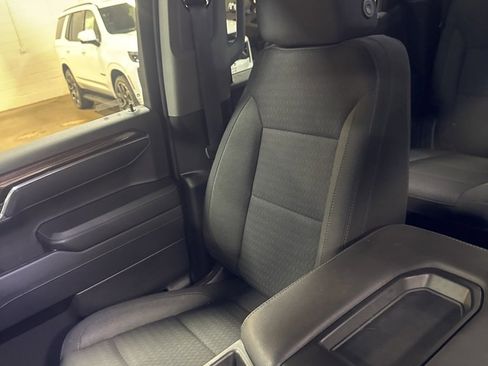 Used 2023 Chevrolet Silverado 1500 LT image 7