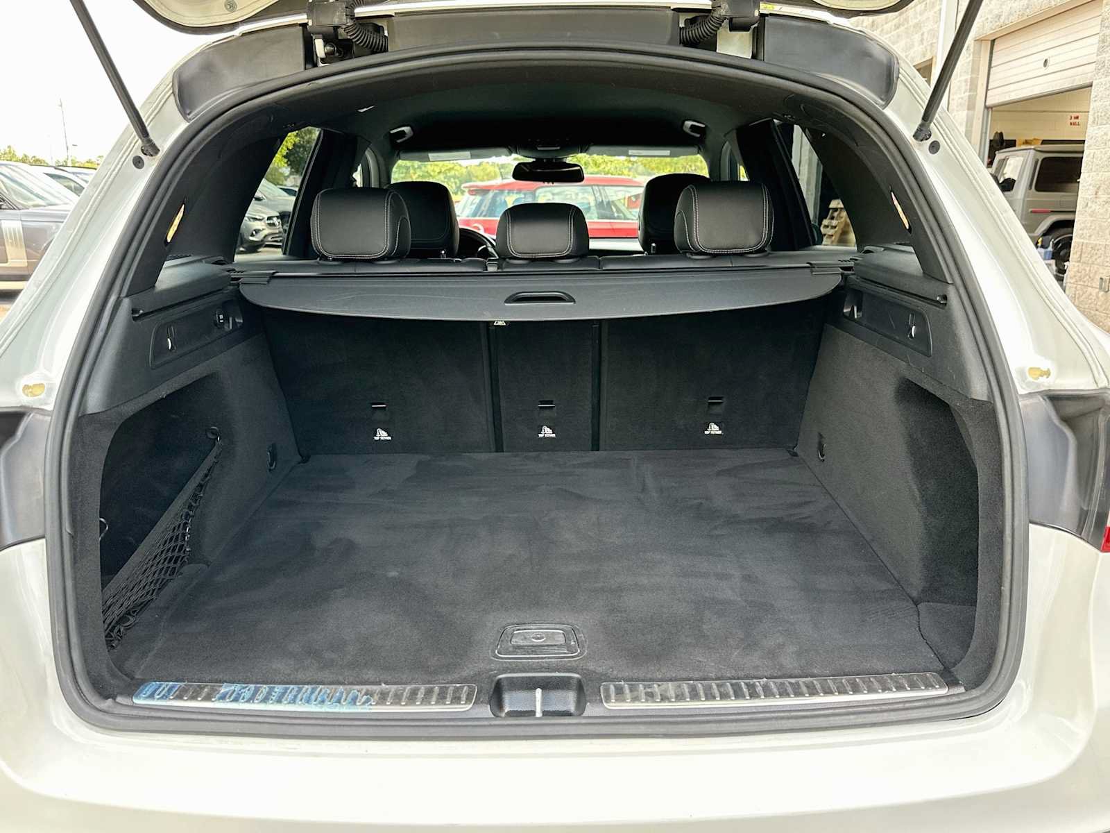 Used 2019 Mercedes-Benz GLC 300 image 25