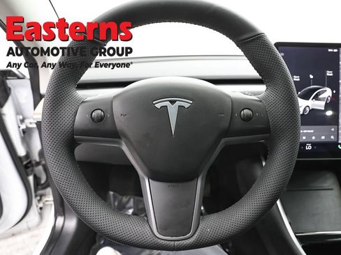 Used 2020 Tesla Model 3 Performance AWD/4WD image 10